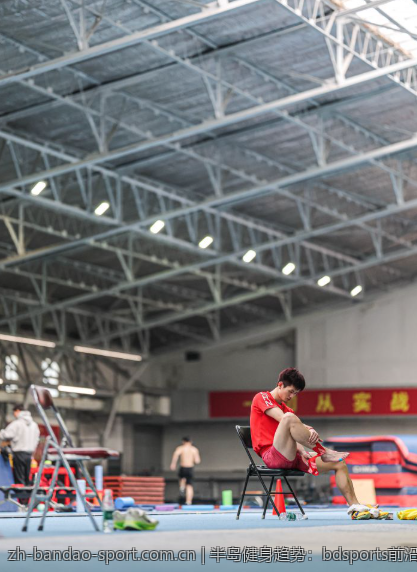 半岛体育客户端与网页的优缺点对比